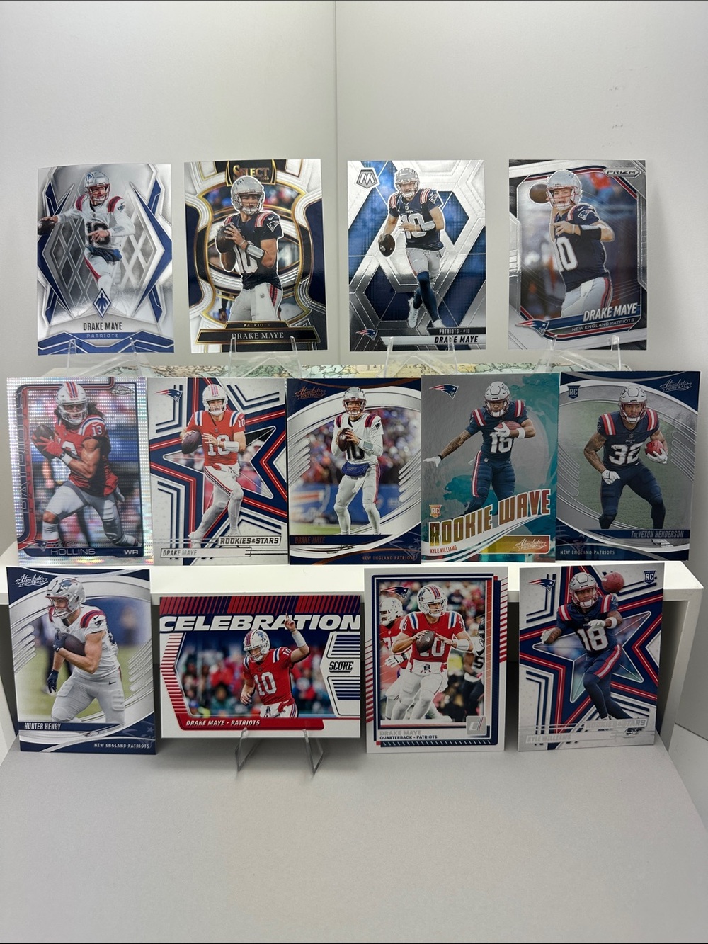 8 Drake Maye cards w/ 3 Kyle Williams/Henderson rookies & Mack Hollins Pulsar
